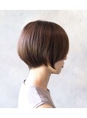 ショートボブ
