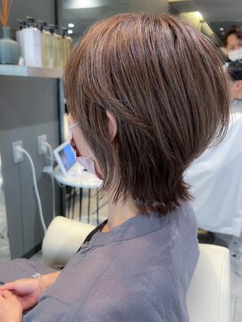 ステラバイケンジ 藤沢(STELLA by KENJE) 白髪ぼかし細めハイライト30代40代50代【藤沢　藤沢駅】