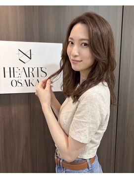 ハーツオオサカ(HE:ARTS OSAKA) 韓国ナチュラルブラウンくびれウェーブ