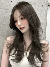 フォーカスジャパン(FOCUS JAPAN)&nbsp;30代40代フェイスフレーミングカラーロングウルフ外ハネボブ