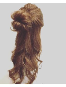 マテリ(Materi) ハーフアップ