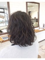 ストップレディー(stop lady)&nbsp;波打ちウェーブヘア