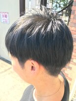 フェリーク ウジヤマダ(feerique UJIYAMADA)&nbsp;メタリックな質感のスモーキーブルーのカラー