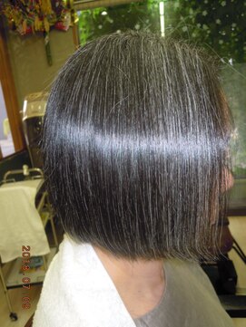 トータルビューティーサロンカワニシ カット・トリートメント