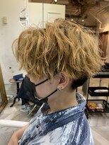 エル(EL by green)&nbsp;【MITSU】無造作質感×波打ちウェーブ