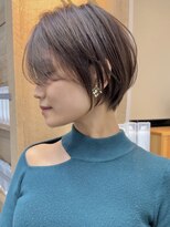 ビュー フクオカ(VIEW FUKUOKA)&nbsp;モードに大人可愛いダークアッシュイメチェンショートボブ