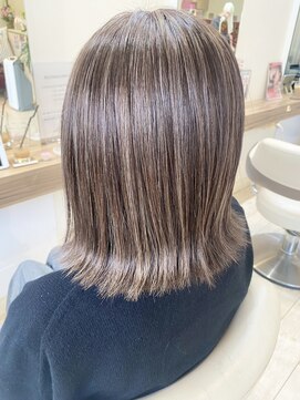 ヘアー クリエイティブ ハイ スタンダード(hair creative High-Standard) 大人のハイライトカラー