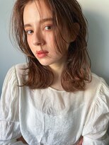 小顔前髪顔周りレイヤー×ベージュカラー デザインカラー