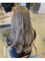 リーツチウラ(Яe 土浦)&nbsp;シルバーベージュカラー