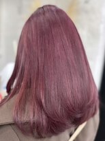 リア(riah) ダブルカラーミルクティーベージュレイヤーカット韓国ヘア