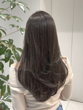 ザックラフィネ(ZACC raffine) レイヤーカット/オリーブグレージュ/イメチェンヘアスタイル