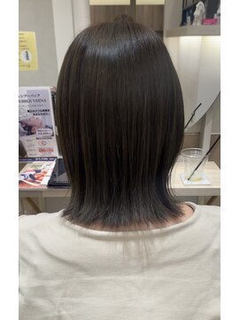 アストレアバイイーリス(ASTRAEA by Iris) オリーブグレージュ