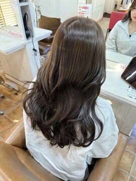 カットウェルズ粟殿店(Cut Well's smile&peace) グレージュ