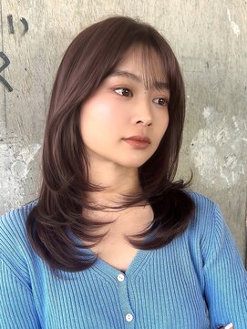 ロビー 表参道(ROBBY) ミディアムレイヤーカット/30代40代50代/顔周りカットくびれヘア