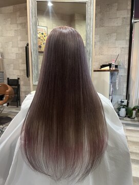 ハコ(H.A.Co) ピンクパープル→エンドカラーのブリーチデザインカラーです。