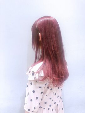 ネオリーブギンザ 銀座店(Neolive GINZA) ベリーピンクでガーリーヘア