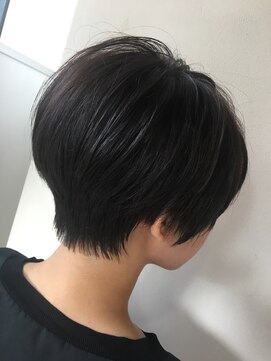 美容室イサ テラスウォーク一宮店(ISA) ショートレイヤースタイル