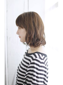 シュシュット(chouchoute) 吉祥寺3分/夏のイメチェン耳かけ毛先パーマフォギーベージュ/041