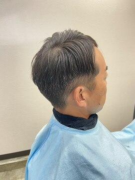 メンズヘアーサロンオーザ メンズショート(ストレートパーマ)