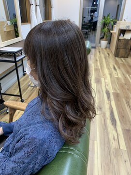 ポルトヘアー(porte hair) 20代、30代、40代、ハイライト、インナーカラー、髪質改善