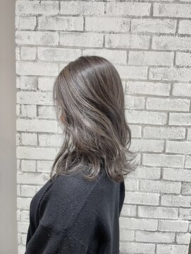 フェリア 松山(Feria) 【Feria松山】透け感グレージュハイライト“石田幸輔”