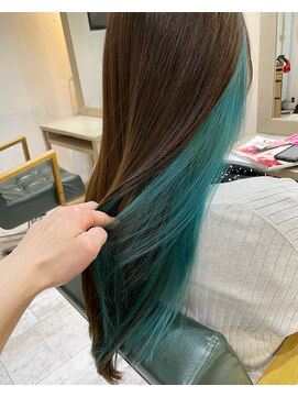 アクト 原宿(ACT) ターコイズブルー　インナーカラー