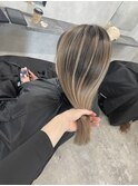 ハイコントラストバレイヤージュ
