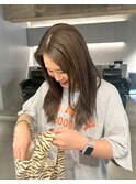 デザインカラーレイヤーカットウェットヘア夏オリーブベージュ