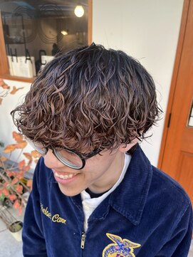 ヘアーラボ ハチ(HAIR LABO HACHI) ウルフ波巻き