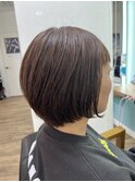ショートボブ