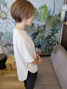 バンビ プライベート サロン(Bambi private salon) 襟足スッキリ耳かけショート*オリーブベージュカラー*Bambi松平