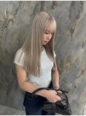 ホワイトベージュ