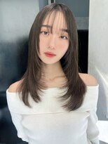 アイティーバイアルバム 松戸店(IT by ALBUM)&nbsp;グレージュオリーブベージュ顔周りレイヤー韓国ヘア_F60017