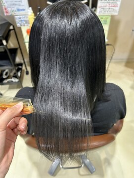 アズール 草加(azule) 髪質改善カラー アッシュブラック ツヤ髪スタイル