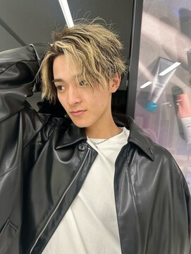 メンズサロン キング 高槻店(Men’s salon K!ng) 波巻きツイストスパイラルパーマ/フェザーパーマ/眉毛/メンズ