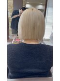 ハイトーンボブ/抜きっぱなしボブ