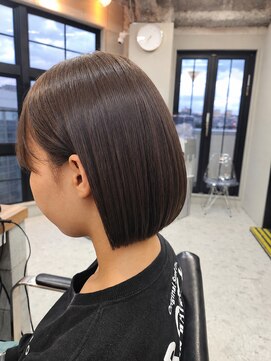 アリー 新百合ヶ丘店(ally) ドライだけで決まるタッセルボブ&スモーキーブラウン