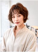 大人可愛いニュアンスパーマショートボブ