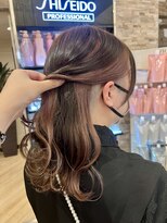 キャラ 池袋本店(CHARA)&nbsp;多毛さん必見！ツーブロックにインナーカラーがお洒落