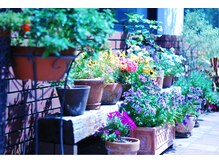 ゲッカガーデン たまプラーザ(gecca garden)の雰囲気（カフェやお花屋さんみたいな外観☆【たまプラーザ店】）