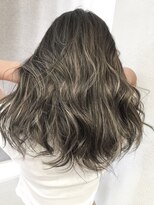 オリ(‘Oli)&nbsp;ハイライト＿アッシュグレイ