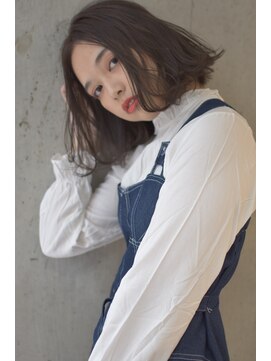 バロンフェム(baLon.fem) Ai Honda /リラックス感のあるラフボブ