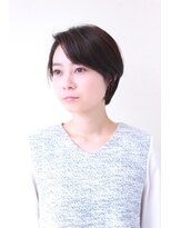 ヘアメイク シュシュ(Hair make chou chou) 20代３０代デザインカラー厚めバングローライトスリークボブ