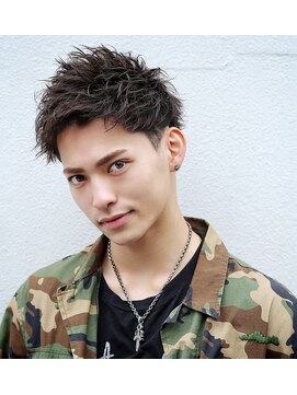 リップス 二子玉川店 (LIPPS) ツイストライドモヒカン　アップバング　ワイルド　2ブロック