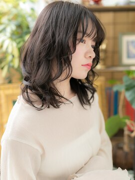 カバーヘアアンドスパ ブリス 浦和(COVER HAIR&SPA bliss) 黒髪ダークアッシュくせ毛風濡れ髪セミディb浦和20代30代40代