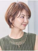 美髪艶ショートマッシュグレーベージュ