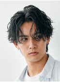 緩めツイストスパイラルパーマ波巻きパーマセンターパートヘア