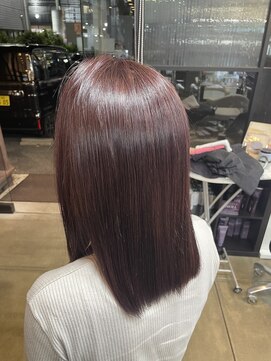 アヴァンス 北花田店(AVANCE) レッド／髪質改善