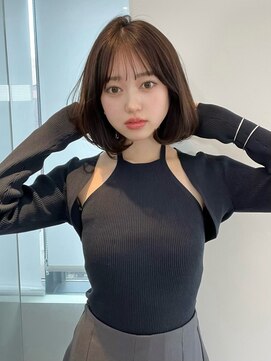 タンバルモリボブ