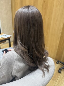 フィゼル あべのルシアス店(Aujua fizelle) ミルクティーグレージュ